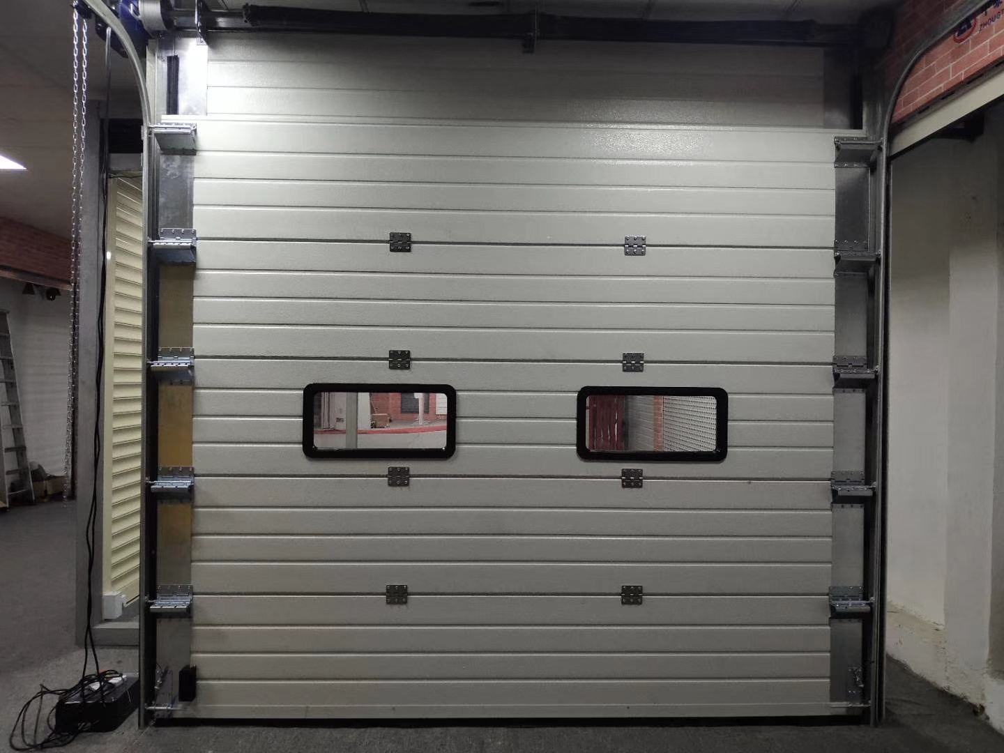 External Industrial Warehouse Dock Door Commercial Metal With Polyurethane Inside Sectional Doors