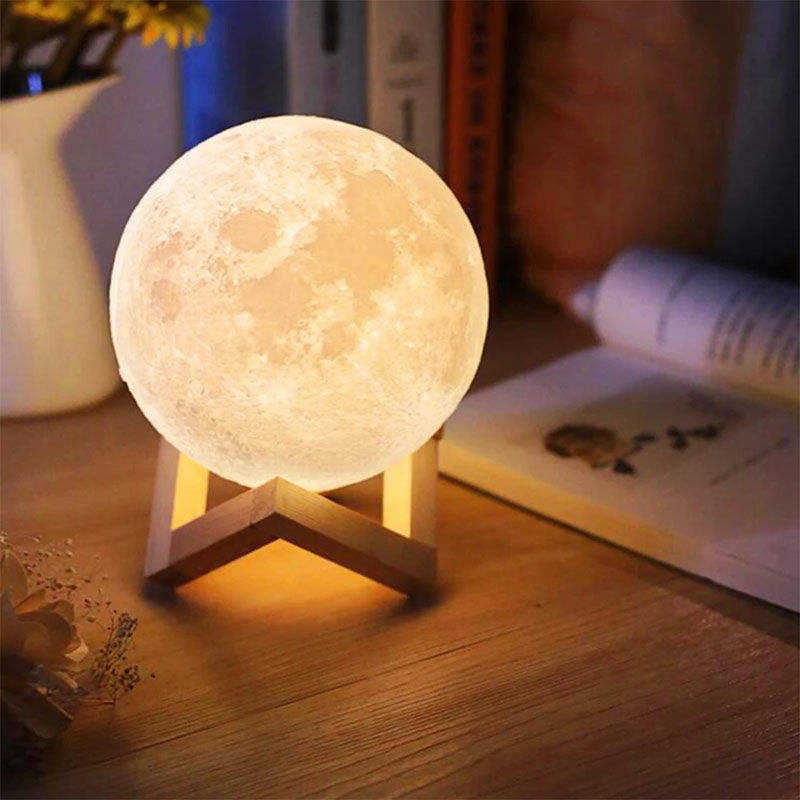 Moon Touch USB Charging LED Light with Remote Control for Home Decoration Night Light 3D Moonlight