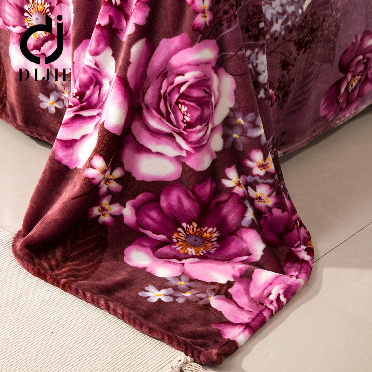 china 2018 new products 100% poly velvet printed mora blanket in kuwait