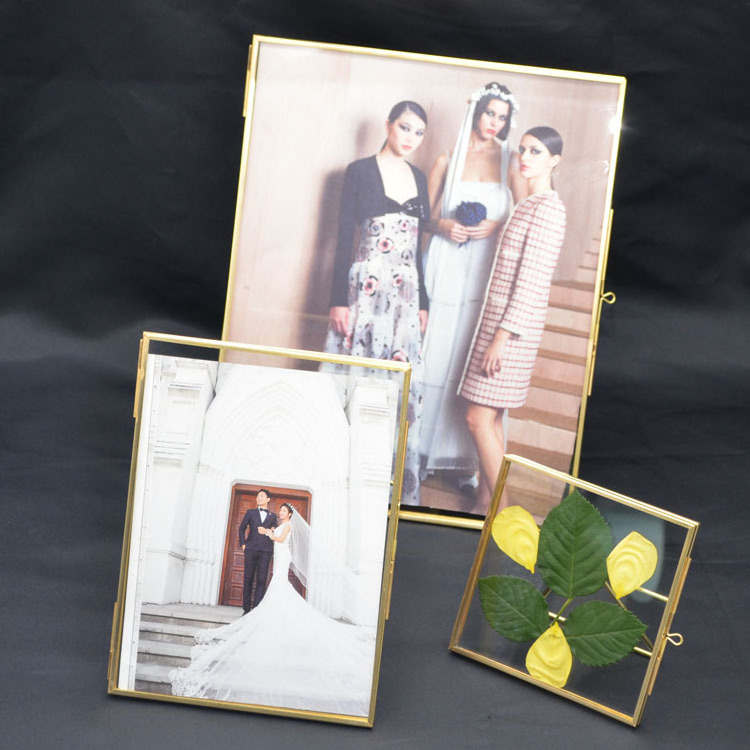 wholesale brass gold rim 4*4 inch custom clear memorial double sided glass picture frame with stand modern luxury ornament bulk