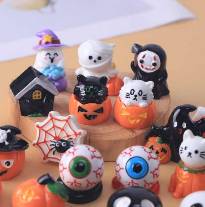 3D Cat Resin Pumpkin Skulls Miniature Figure Large Eyeball Mummy Ghost Mouse Hat Statue Halloween Decor Desktop Fairy Web House