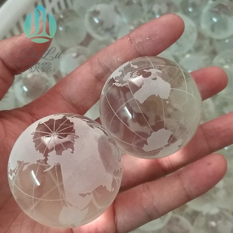 FREE SAMPLE High quality 60mm 80mm 100MM Round Shaped Clear World Globe MAP CRYSTAL glass ball world globe with base for gifts