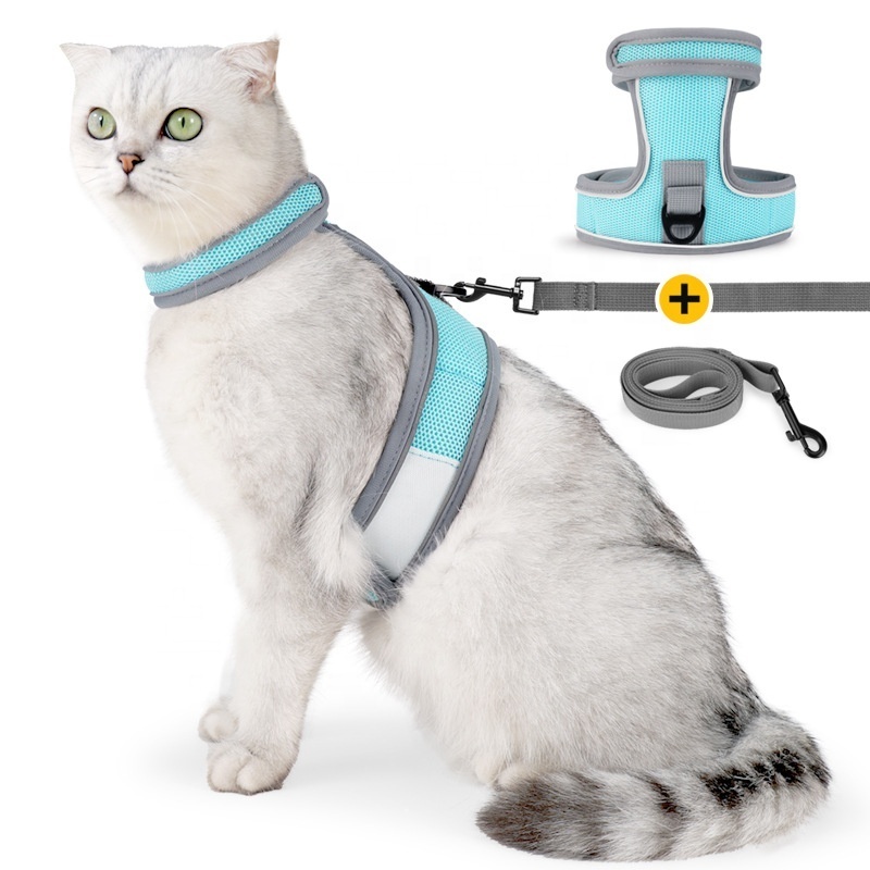 High Quality Pet Products Escape Prevention Cats Vests Harness For Cats Adjustable Breathable Mesh Pet Harness And Leash Set