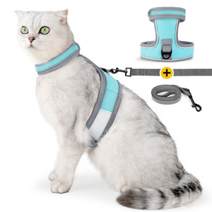 High Quality Pet Products Escape Prevention Cats Vests Harness For Cats Adjustable Breathable Mesh Pet Harness And Leash Set