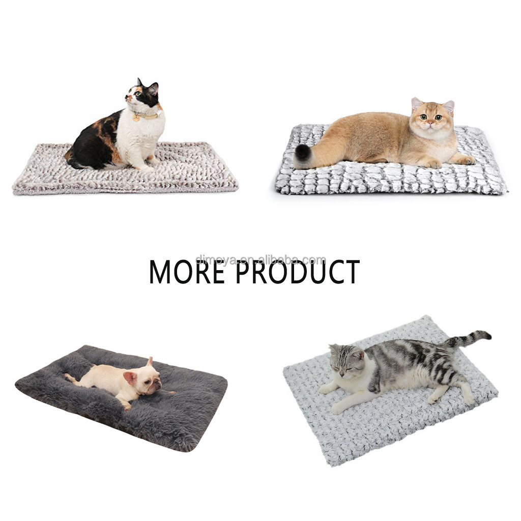 Custom Pets Cat Bed Self Heating Pet Mat Blanket No Electric Self Warming Dog Blanket Cushion Extra Warm Self Heated Cat Pad