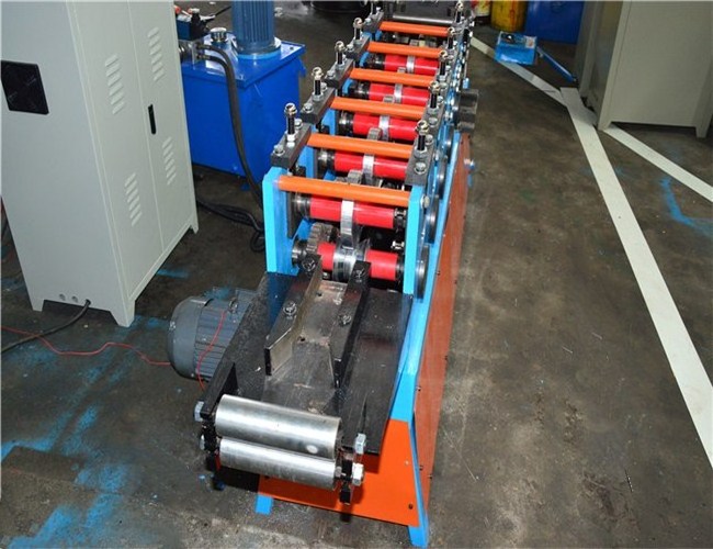 Automatic sizes adjustment  Drywall CU channel  roll forming machine light steel gauge roll forming machine 10-15/min