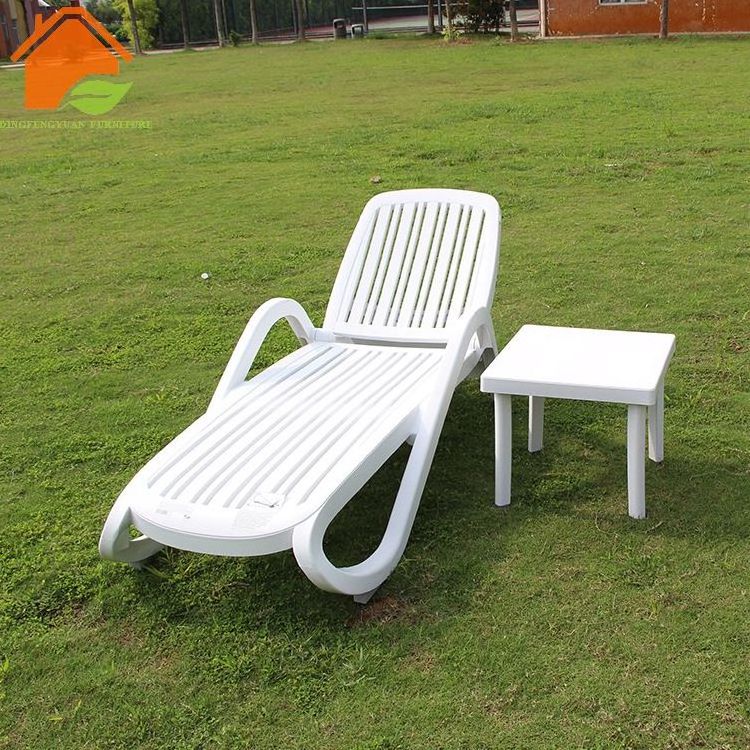 DFY Hotel Furniture lightweight portable sunbathing chair plastic commercial sun loungers for outdoor Swimming Pool Furniture