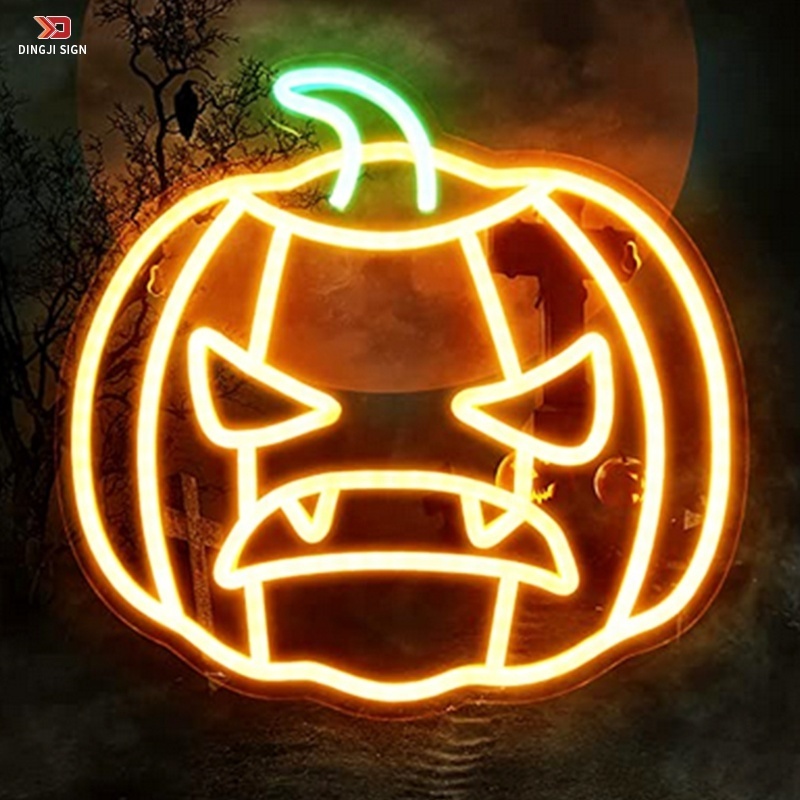 Hot Selling Halloween Decorative Art Pumpkin Ghost Decoration Customized Eerie Wooden Halloween Decorative Door Neon Signs