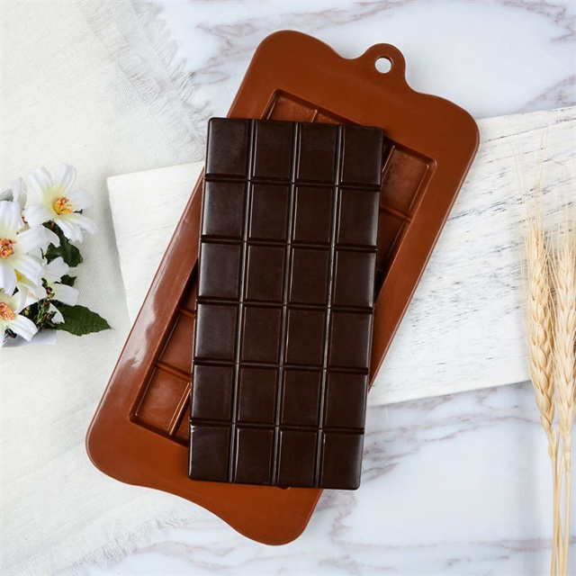 Various New Silicone 12 Cavity Decomposition Chocolate Mold Food Grade Non-Stick Silicone Protein and Energy Bar Candy Molds