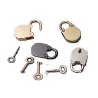 1pc Metal Mini Padlock Small Outdoor Luggage Key Case Lock With Key Bag Suitcase Decoration Locker Case Diary Protector