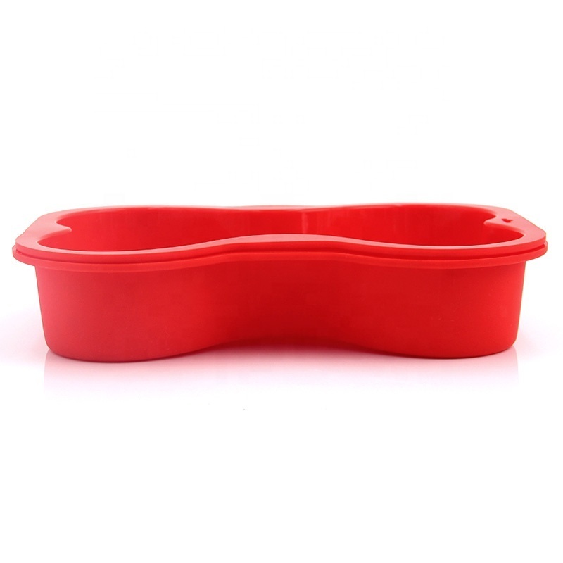 Amazon Hot Selling  Silicone Dog Bone Shape Cake Pan Baking Mold for Puppy Birthday Cake Mix Novelty