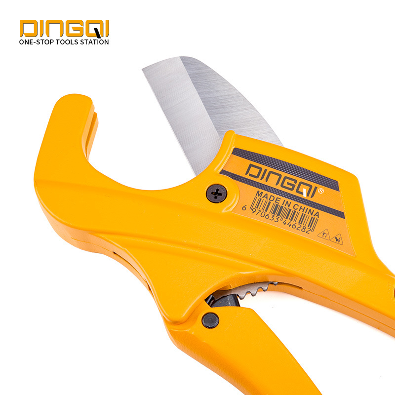 DINGQI hot sale wholesale available PE PVC water tube cutter alloy steel professional design PVC pipe cutter