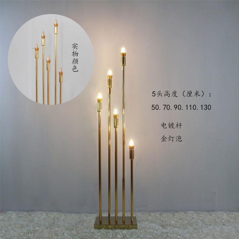 2023 Hot Selling LED Candelabra Wedding Party Decorative Luxury Gold Table Centerpiece Wholesale