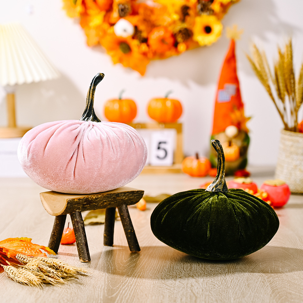 Wholesale Harvest Festival Handmade Soft Stuffed Velvet Pumpkins Fall Thanksgiving Simulated Pumpkins Toy For Home Decoration