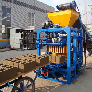 Popular QT40  Manual Hollow Interlocking Block Brick Making Machine with Low price