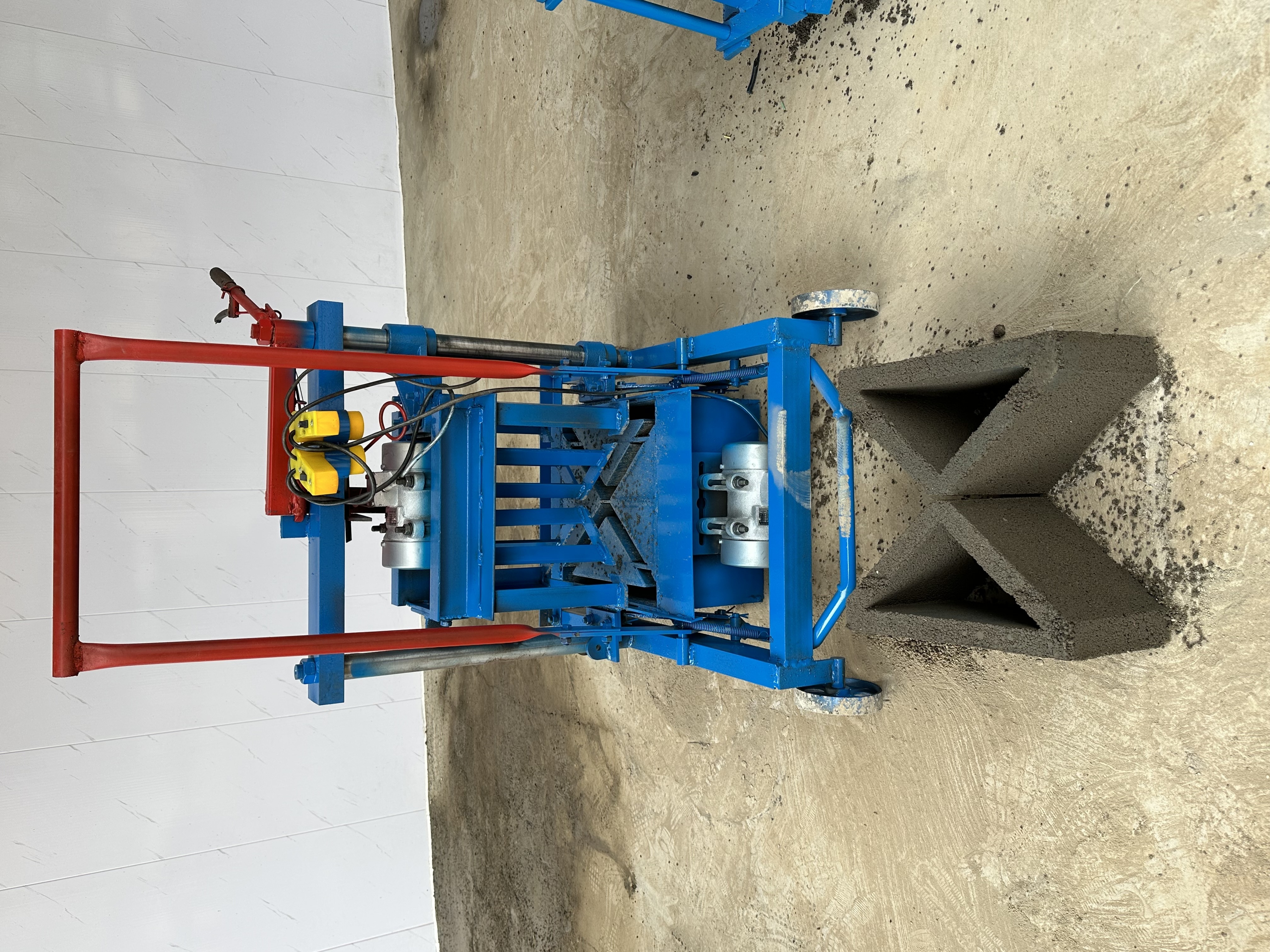 Factory Price portable brick making machine for sale Manual Brick Making Machine Stone Kenya Key Block Enterprise HEN Power