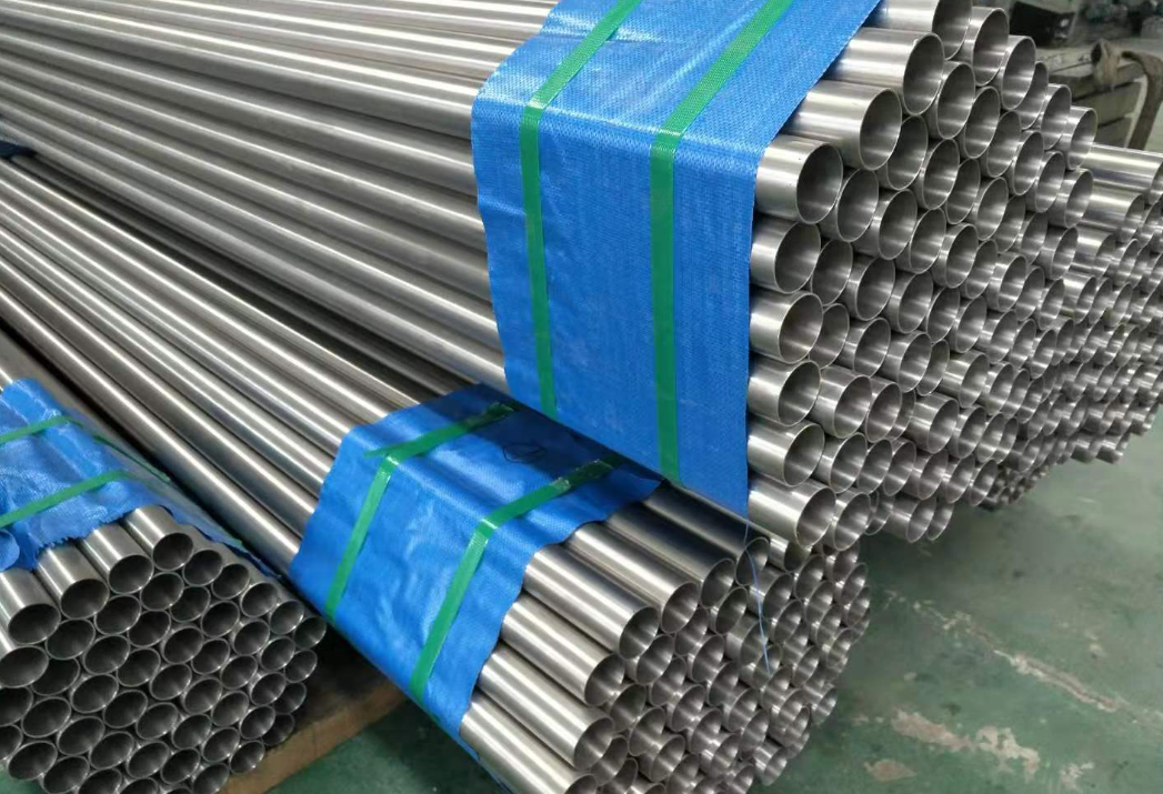 Manufacturer ASTM Eb1199 titanium seamless tube B338  Gr 1/2 titanium alloy pipe with high quality