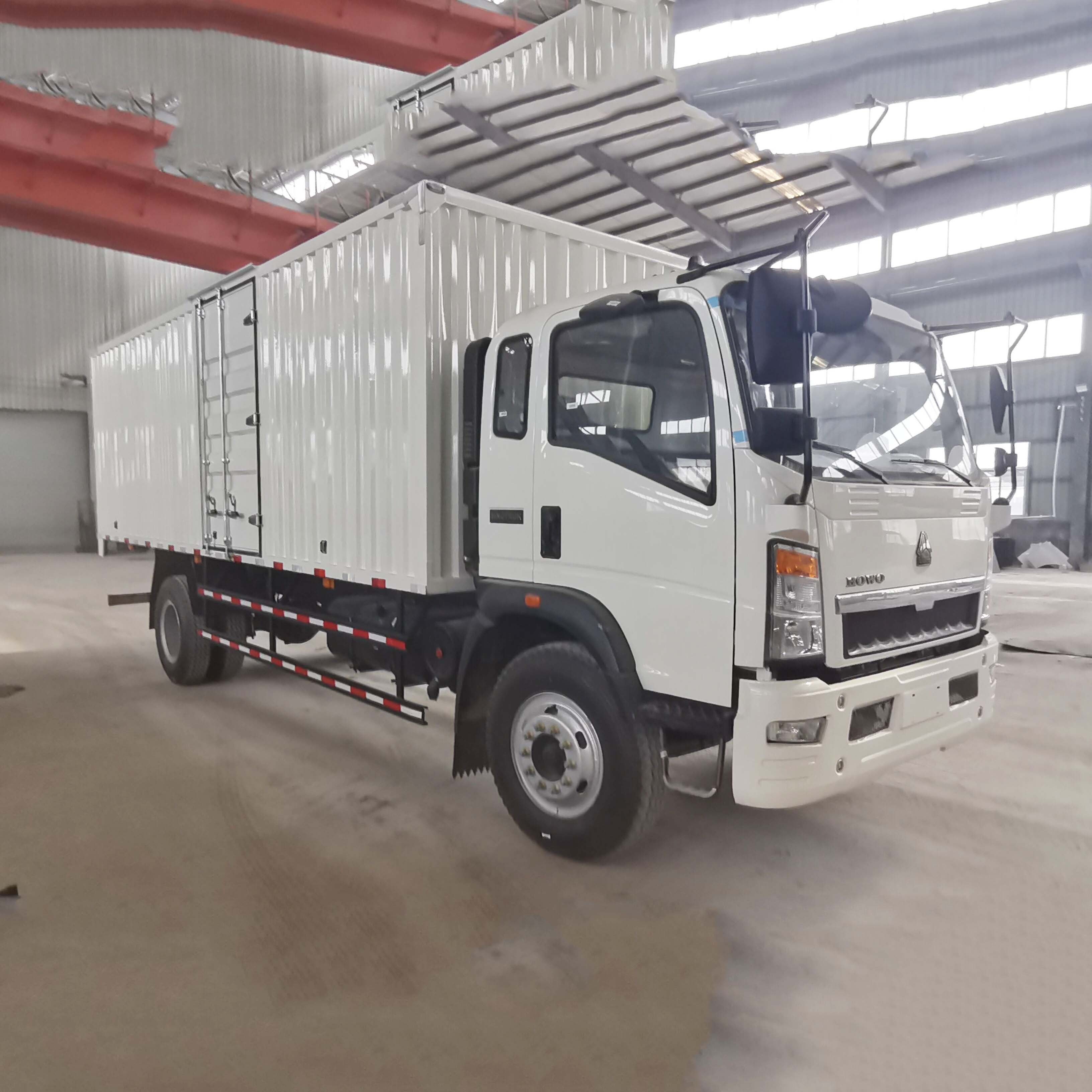 Long Box Used New RHD LHD 12 Tons 10 Tons Foton Van Cargo Truck For Sale Price