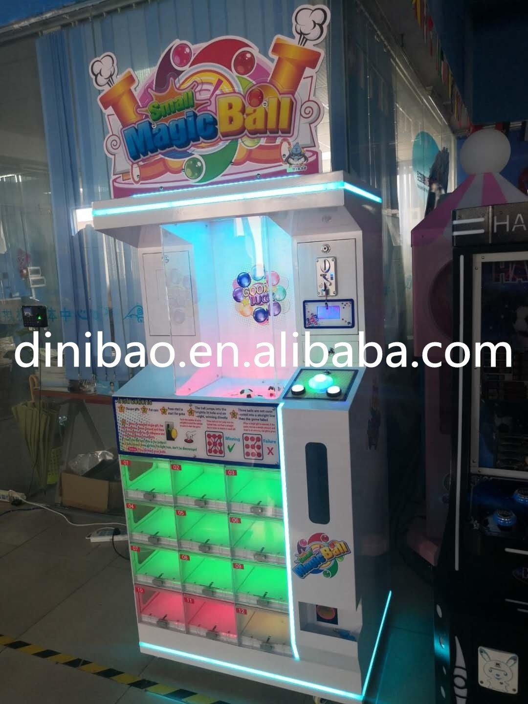 Dinibao Hot Shopping Mall Games Magic Ball Prize Vending Arcade Game Machine For Sale