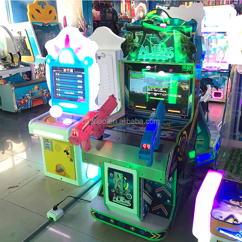 2024 Hot Sale 22 LCD Kids Aliens Shooting Game Arcade Machine Coin Operated Simulator Machine For Children Amusement