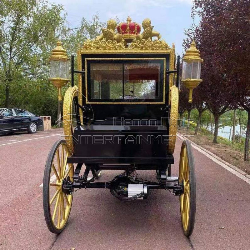 China manufacturer luxury horse drawn carriage cinderella wedding royal horse carriage for sale