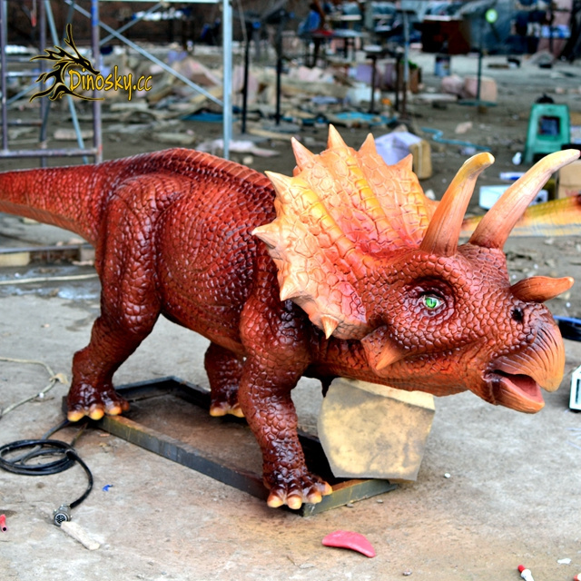 New Product Triceratops Realistic Animatronic Dinosaur Model with Pneumatic Movements and Roaring Sound