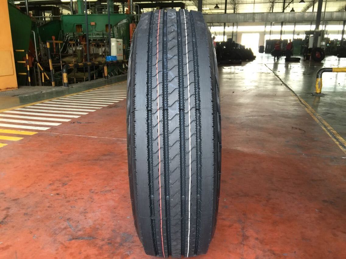 high quality doublestar brand heavy duty radial truck tyre 12R22.5 13R22.5 China 315/80r22.5 Tires