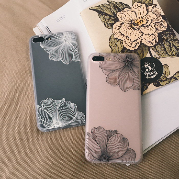 Hot Sale Elegant Embossed Lotus Pattern Phone Case for iPhone 13 Retro Lace Floral TPU Cover for iPhone 12/11/6/7/8/X/XR/XS/MAX