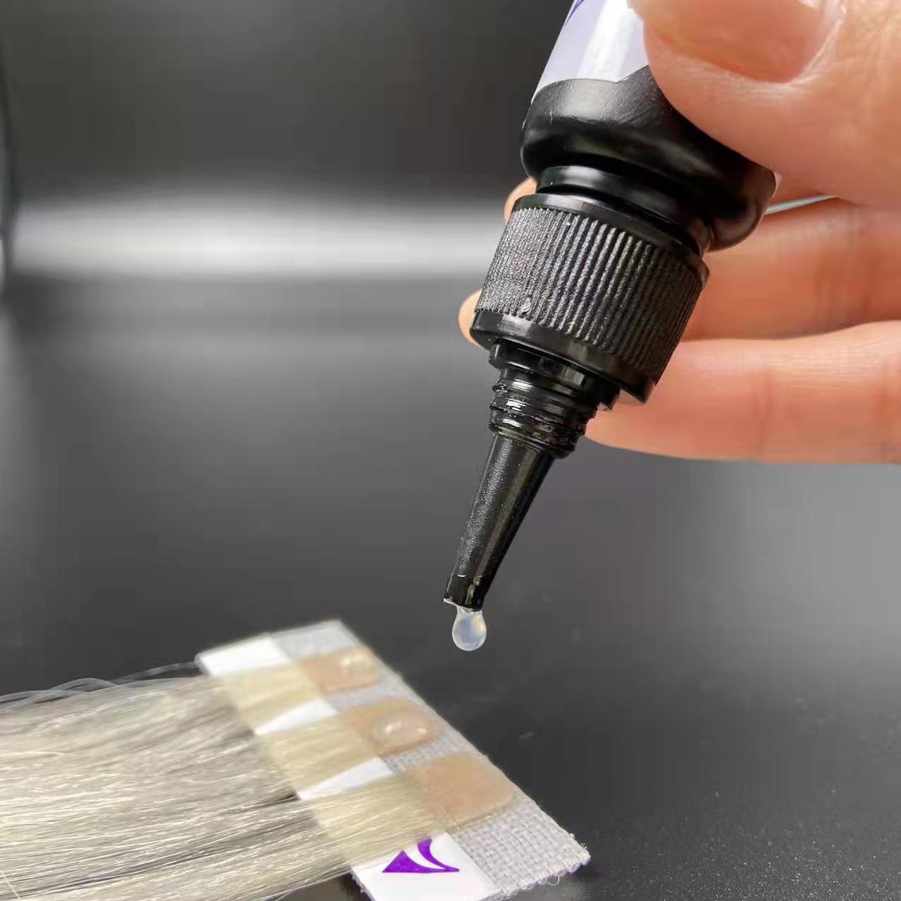 Factory Hot Selling Hair Extension Tools Invisible Adhesive V Light Hair Extension Glue