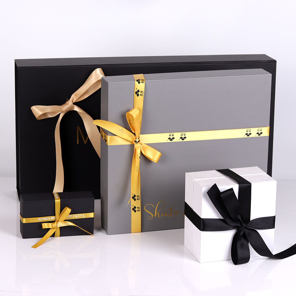 Factory hot sale big jewelry box custom logo white bracelet necklace gift box packaging cardboard paper drawer box