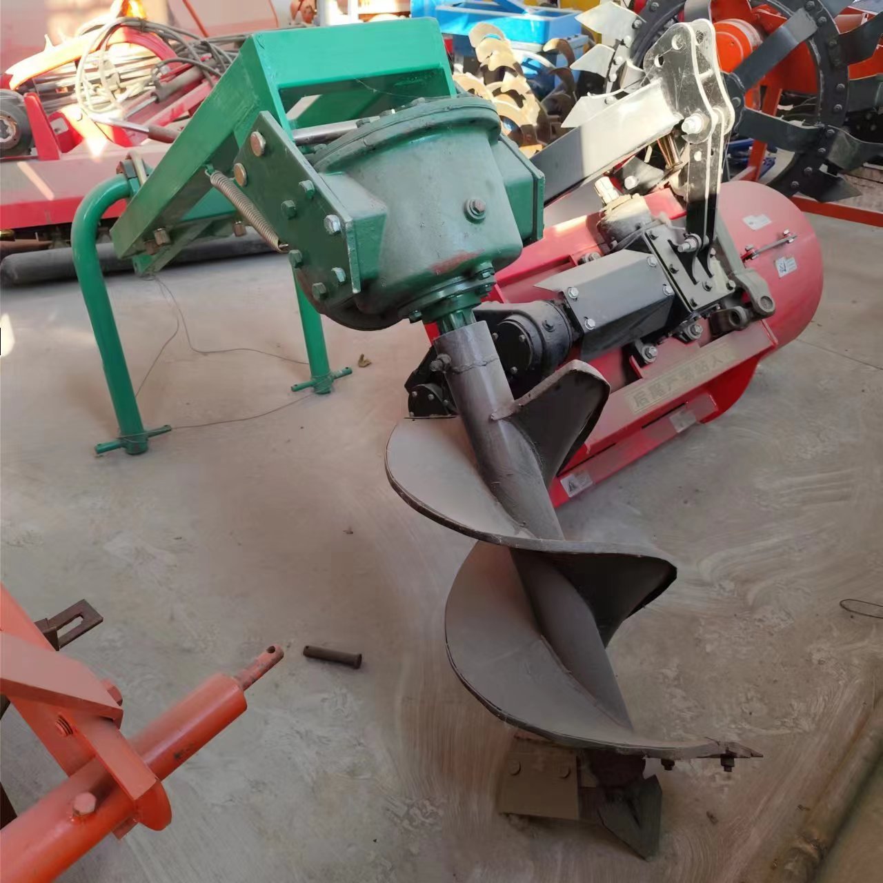 Forestry Machinery Tree Pit Planting and Digging Machine for Efficient Tree Plantation