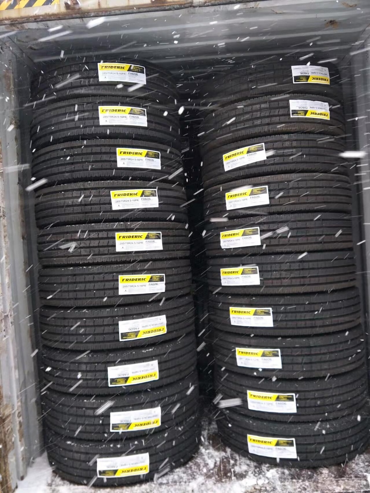 Radial TBR tyres for trucks Chinese tyres 11R22.5 11R24.5 12R22.5 295/75R22.5 295/80R22.5 truck tyres