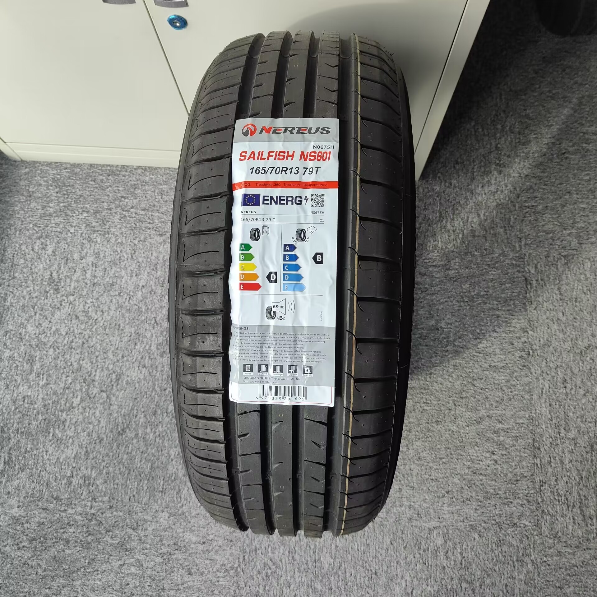 Wholesale Chinese cheap PCR tyres 175 70 13 185 70 13 185 70 14 185 65 14 195 65 15 205 55 16  Chinese car tires for Europe