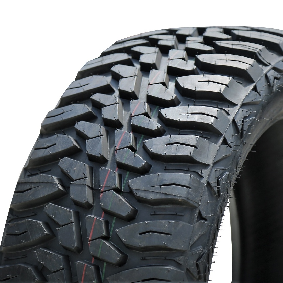 33 35 12.50 R20 R22 R24 SUV Tires for mountain and muddy road 10PR 24 inch truck tyres