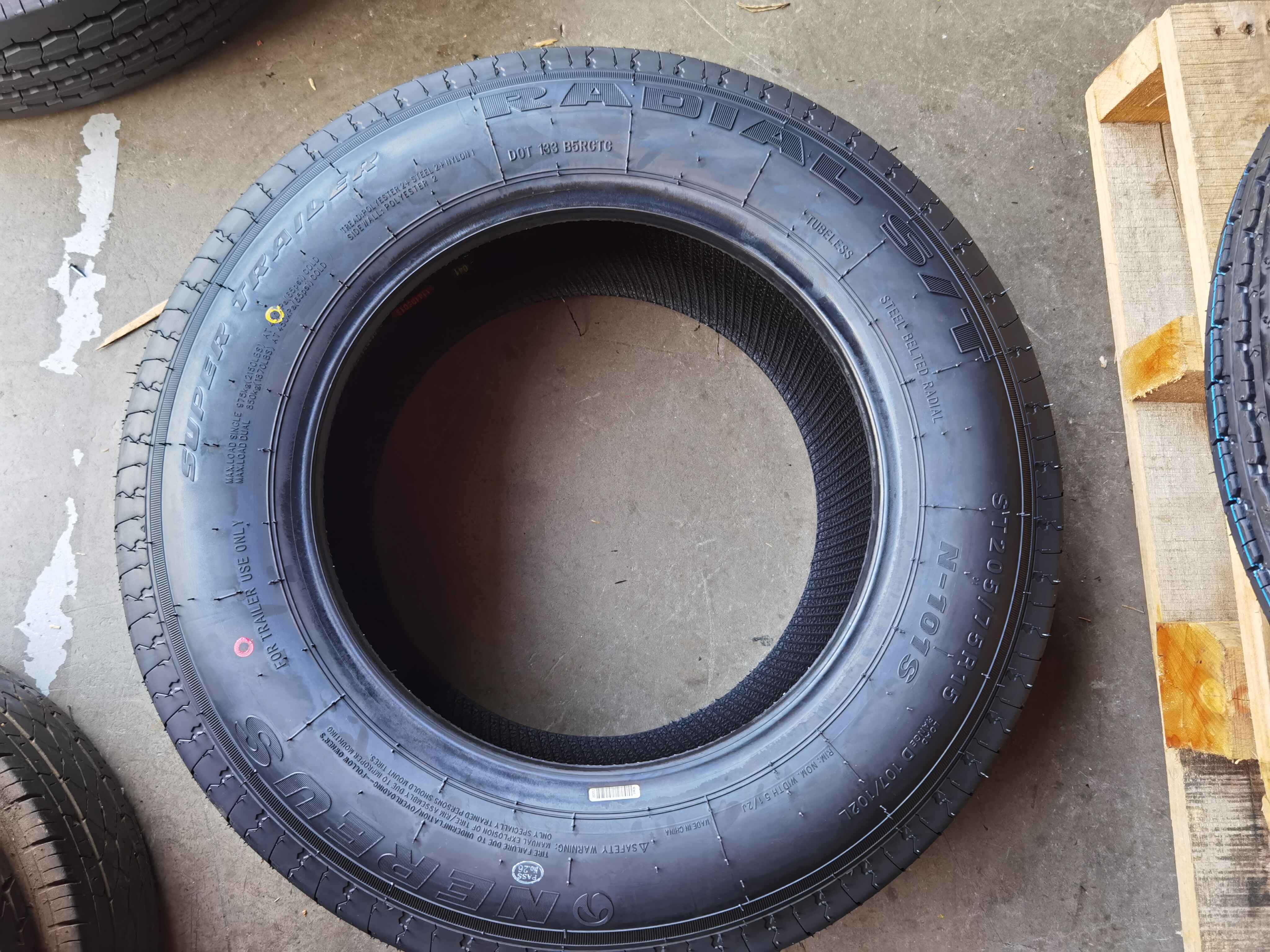 CHARMHOO brand Sport trailer tires ST175/80R13 ST205/70R14 ST235/85R16 ST225/75R15 sport trailer tyres Made in China