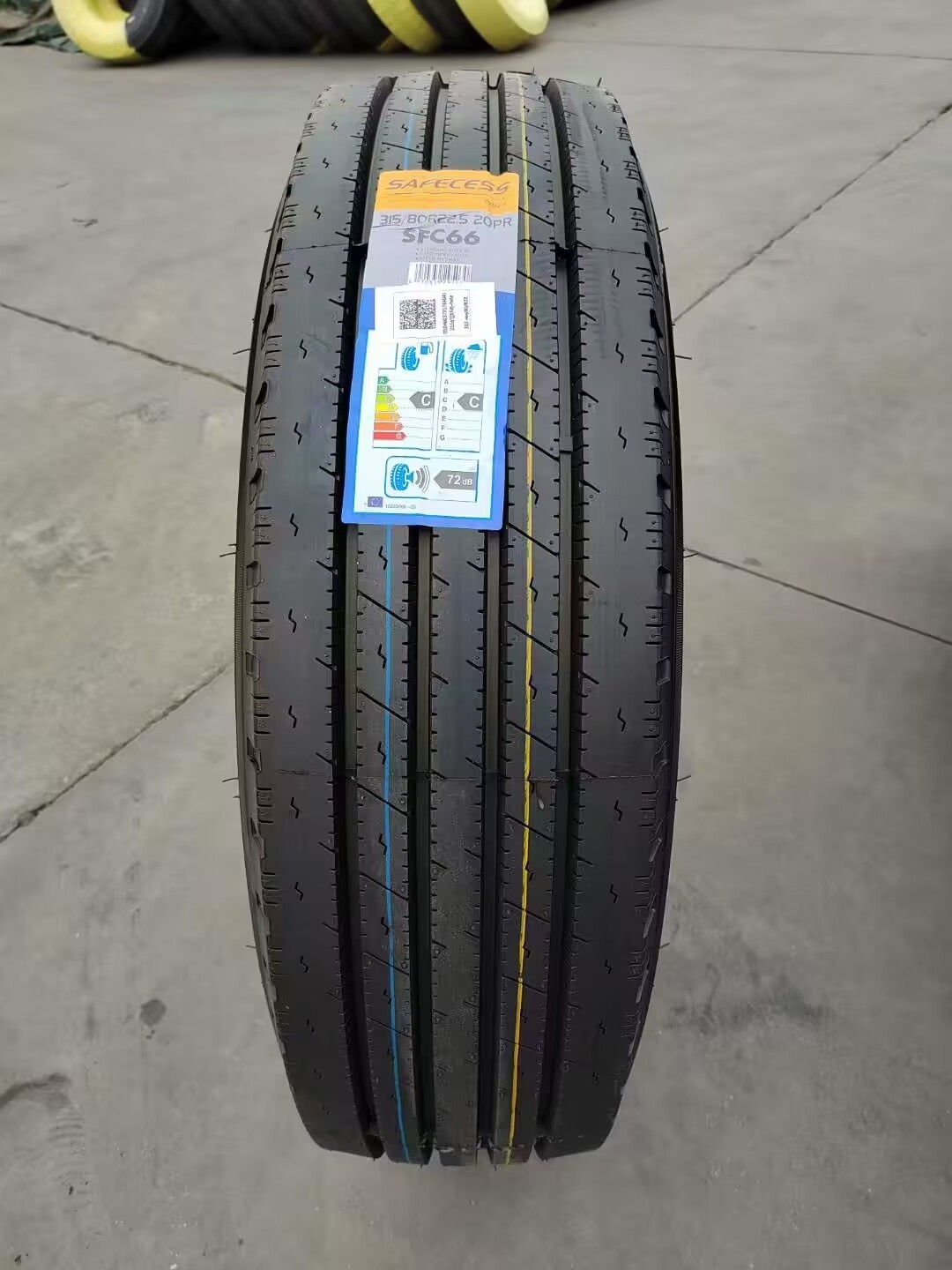 Wholesale 11R22 5 12R 22.5 24.5 R 11 12R24.5 11R24.5 Truck Tires 13R22.5 11r22.5 TBR tyres