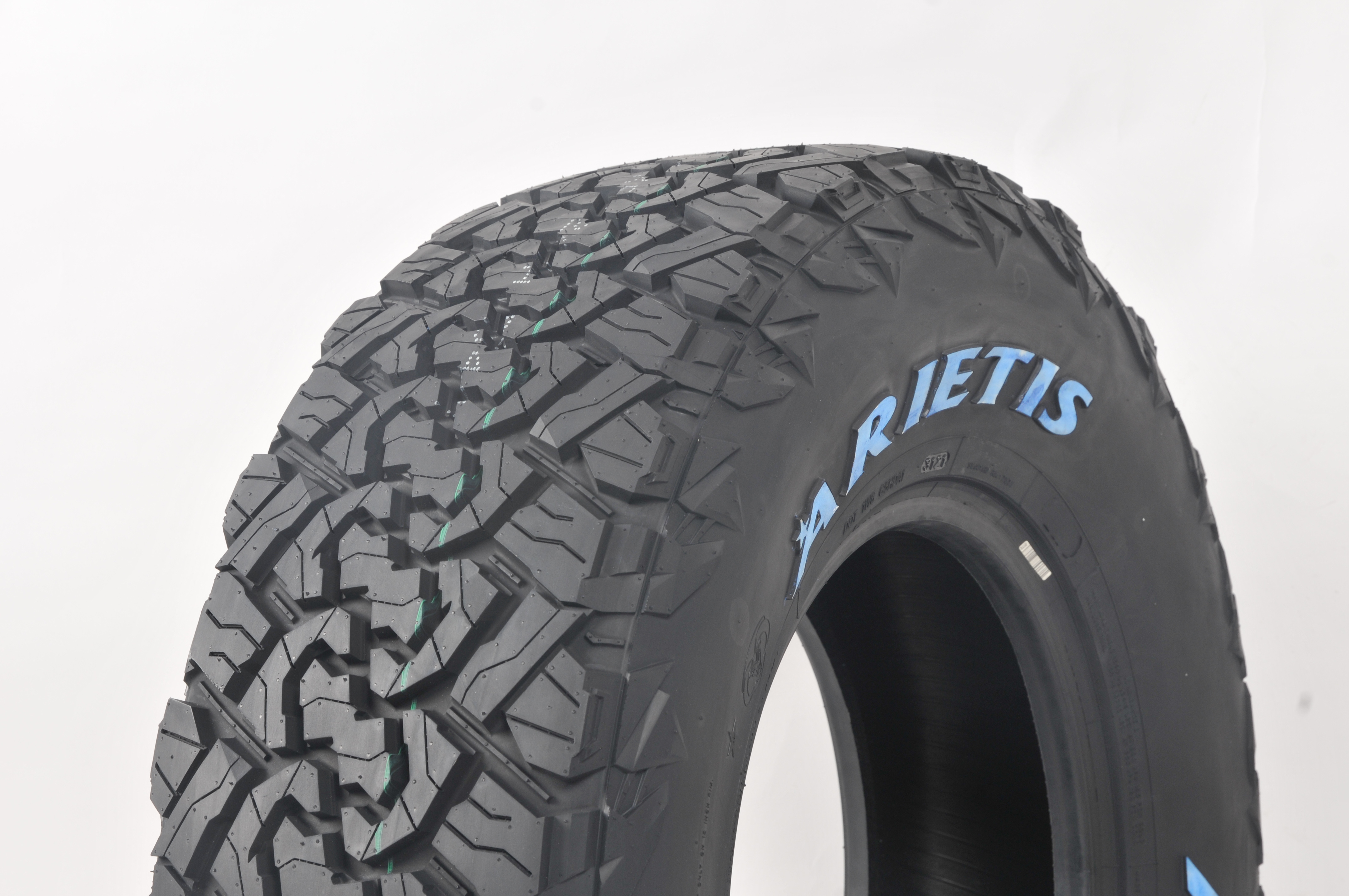 Wholesale CHARMHOO and NEREUS brand all terrain tires LT285/75R16  A/T tyres