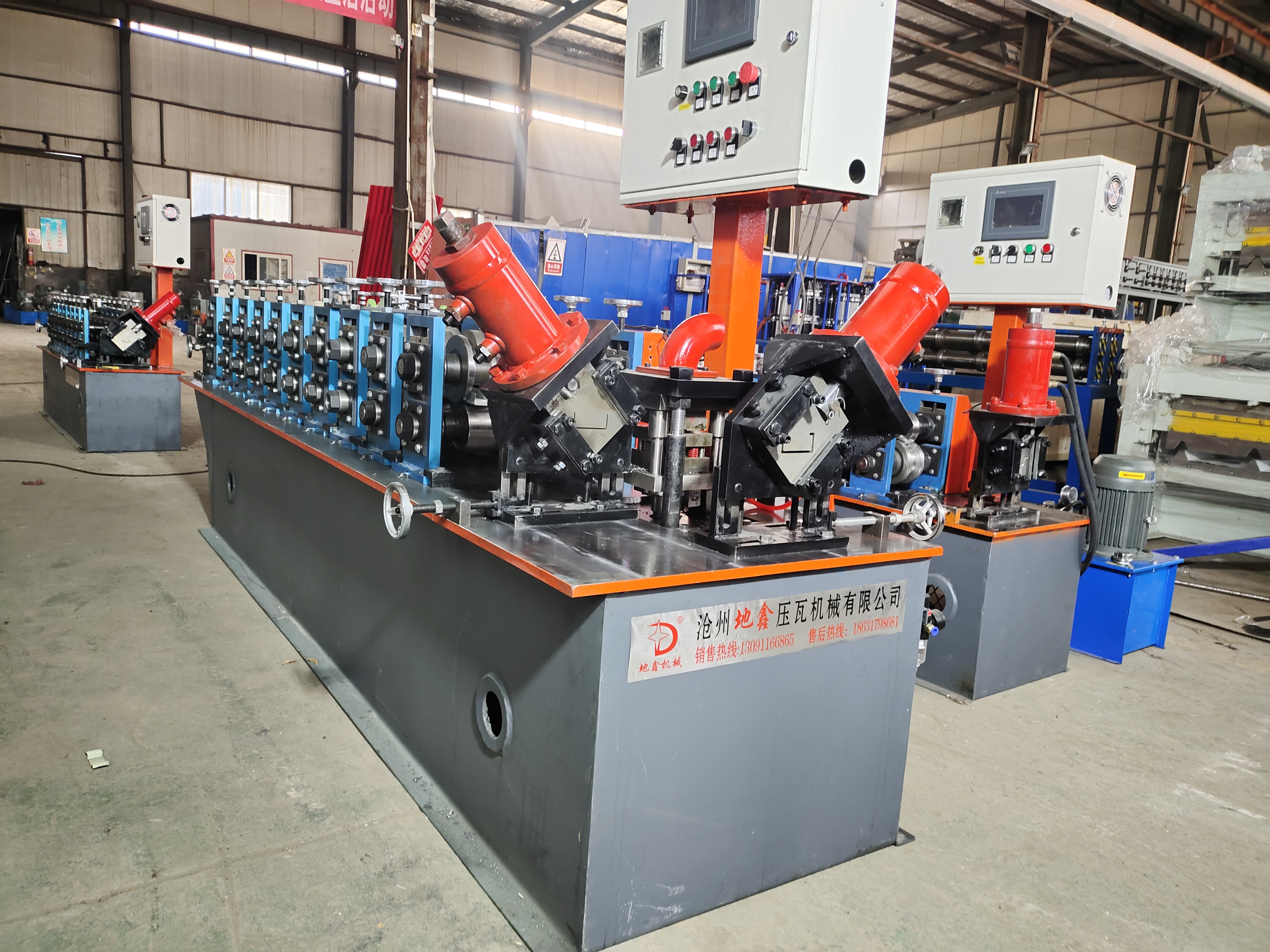 Stud Cold Roll Forming Machine Metal Stud And Track Roll Forming Machine Produces Multiple Profiles In One Machine