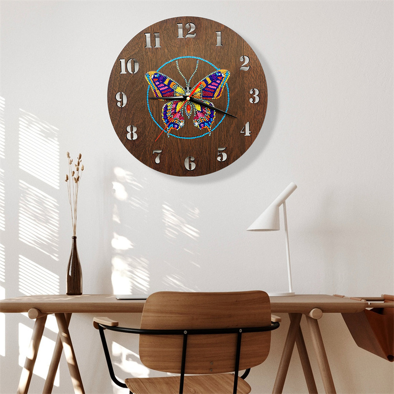 Hot Selling DIY Luminous Creative butterfly Pattern Crystal Wall Clock Diamond Painting Clock Kit for  Home Room Decor