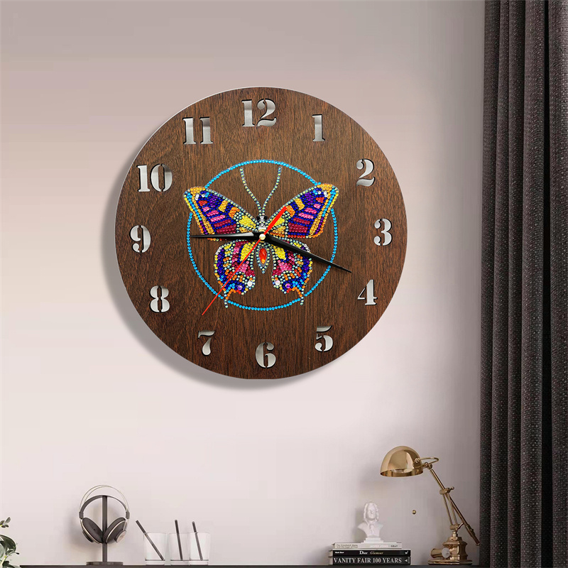 Hot Selling DIY Luminous Creative butterfly Pattern Crystal Wall Clock Diamond Painting Clock Kit for  Home Room Decor