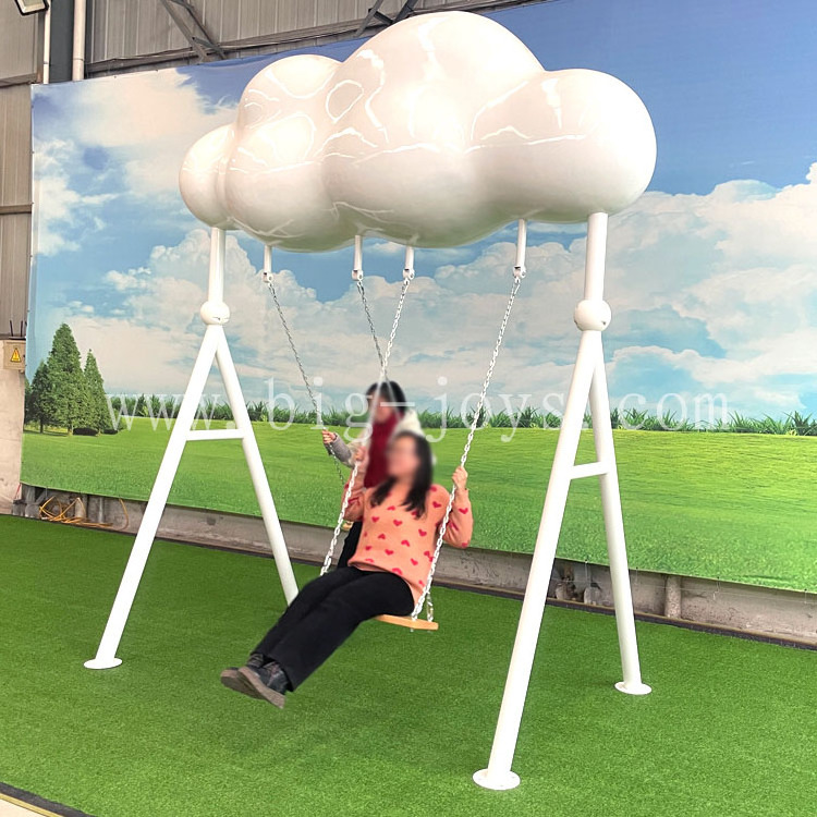 Farm Beach Hot Selling Swing, White Cloud Shape, Romantic Style Photography Equipment, Amusement Projectb Cheap price factory