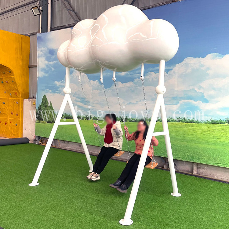 Farm Beach Hot Selling Swing, White Cloud Shape, Romantic Style Photography Equipment, Amusement Projectb Cheap price factory