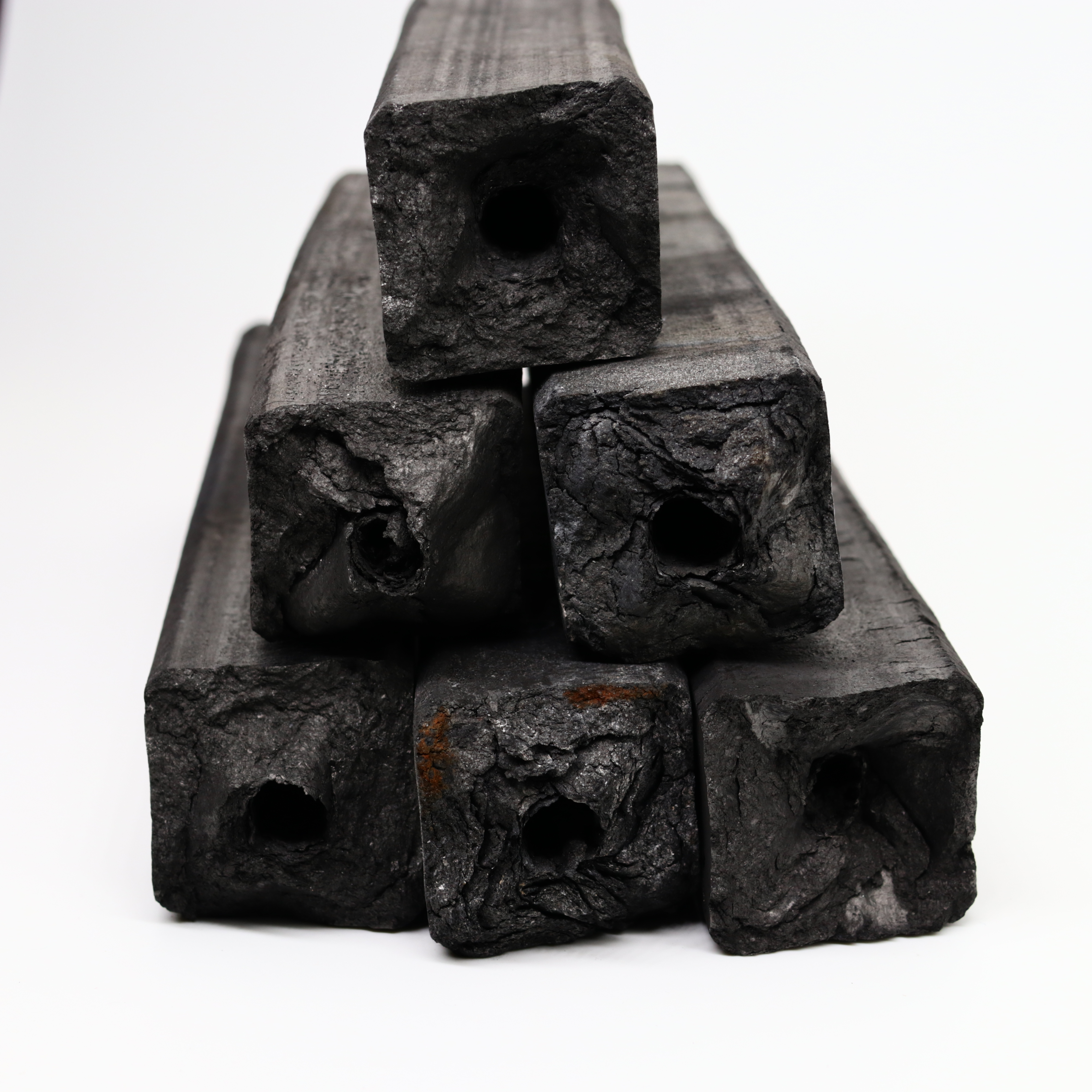 Charcoal with High Quality Eucalyptus Hard Wood High Temperature and Low Ash White