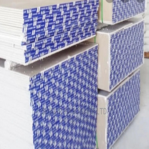 Low price standard size drywall/plasterboard/ water-proof gypsum board 1220*2400 from Linyi