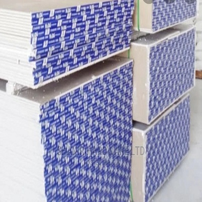 Low price standard size drywall/plasterboard/ water-proof gypsum board 1220*2400 from Linyi