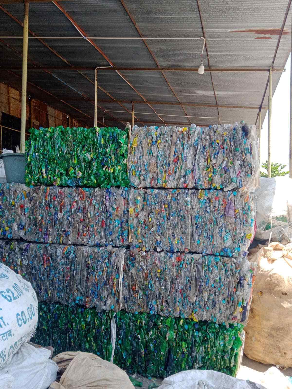 recycled plastic chips polycarbonate PET Bottle Scrap HDPE Plastic Scrap White PP Plastic Scrap Chip for sale