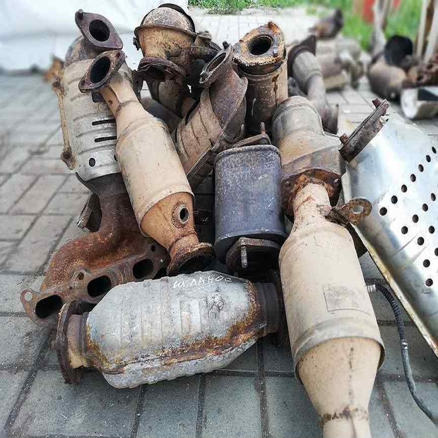 Best Selling Catalytic converters scrap for sale/Best Grade Catalytic Converters Scrap Wholesale Price