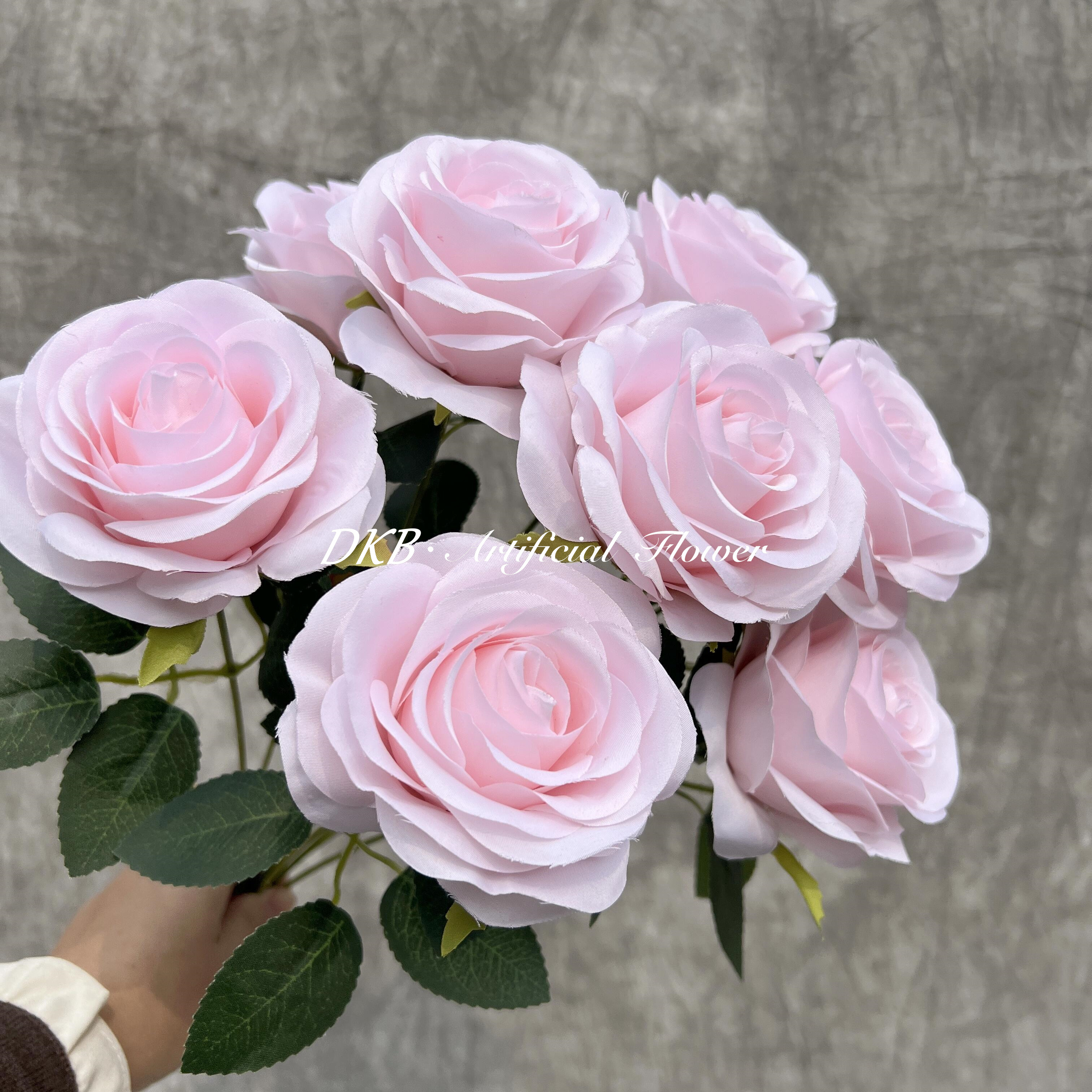 DKB artificial flowers factory Wholesale Mother's Day Valentine's Day gifts in stock bouquet flower wedding bridal roses