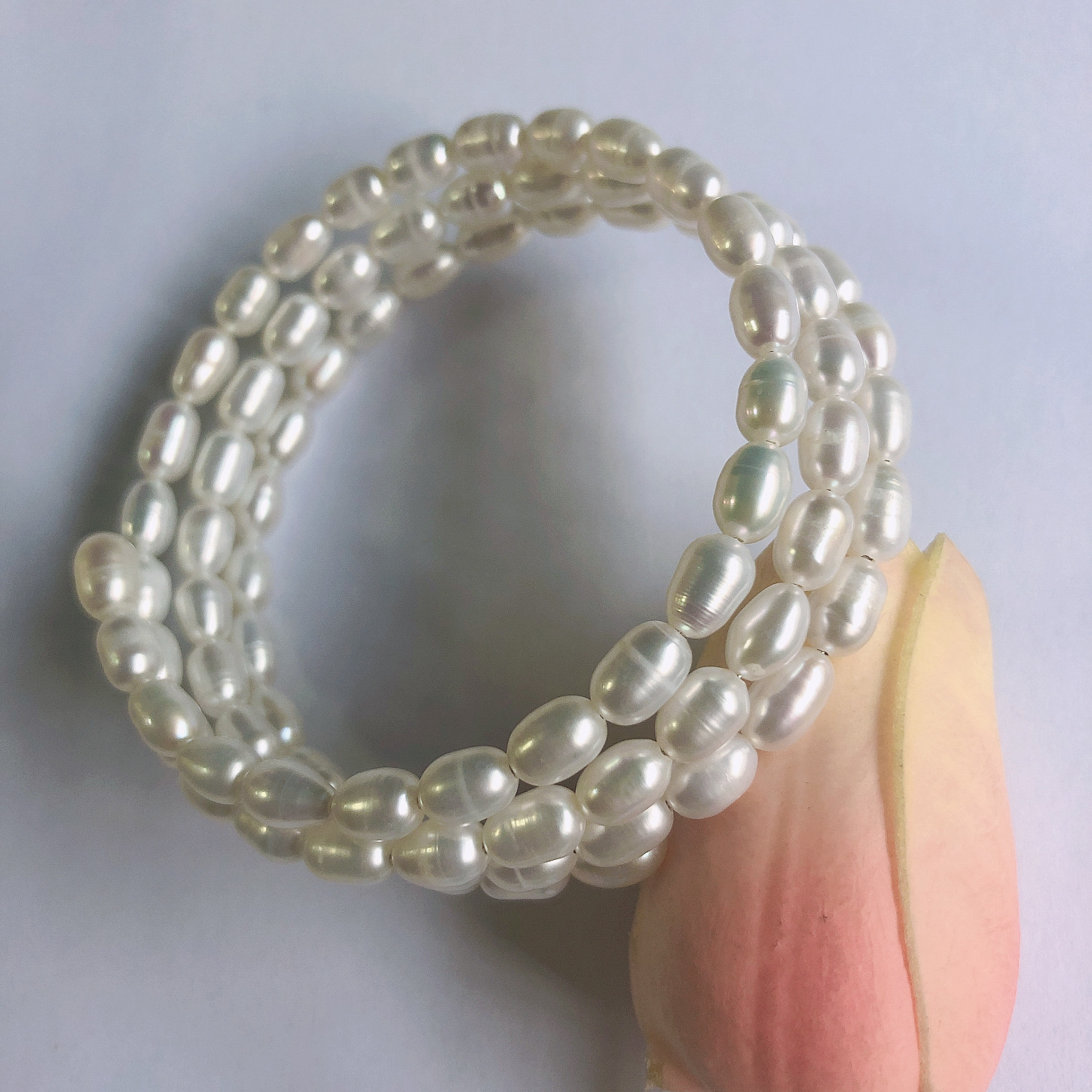 Wholesale Natural White 4-5mm Rice Shape Freshwater Pearl Bracelet For Women