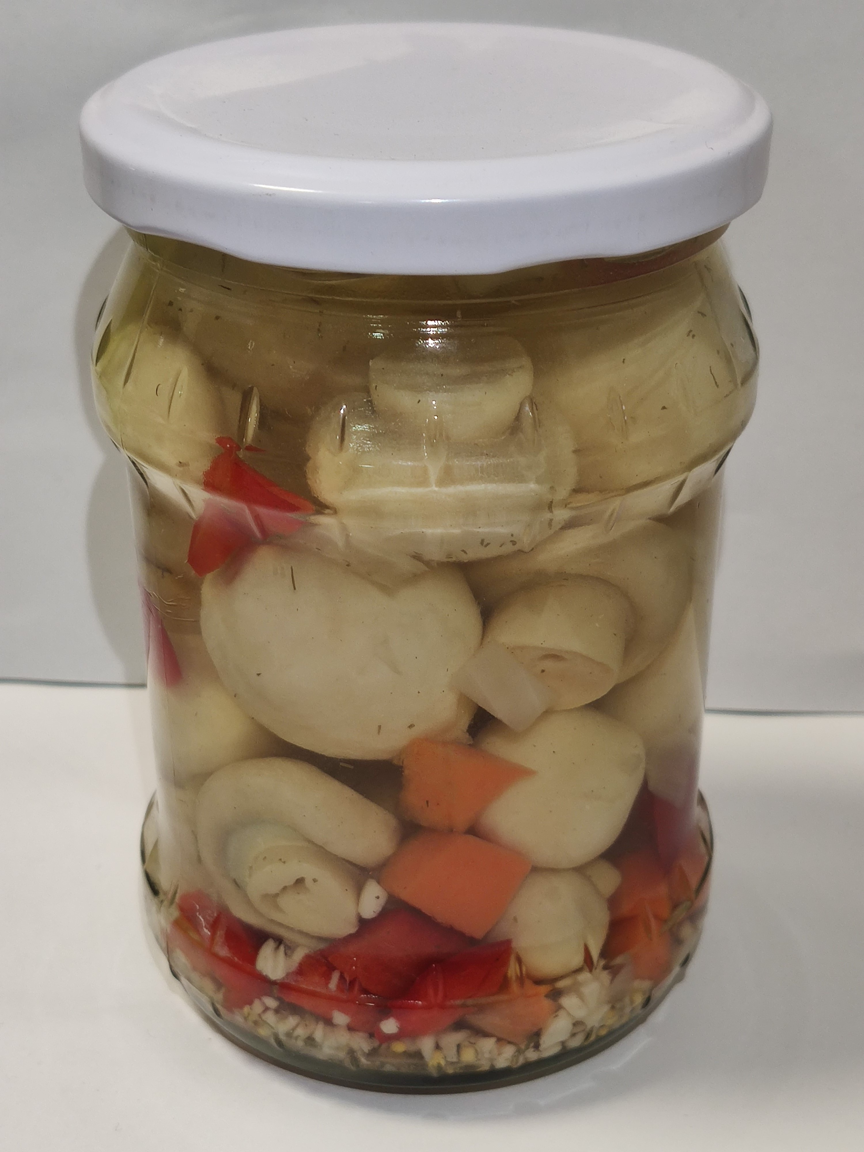 canned champignon whole marinated